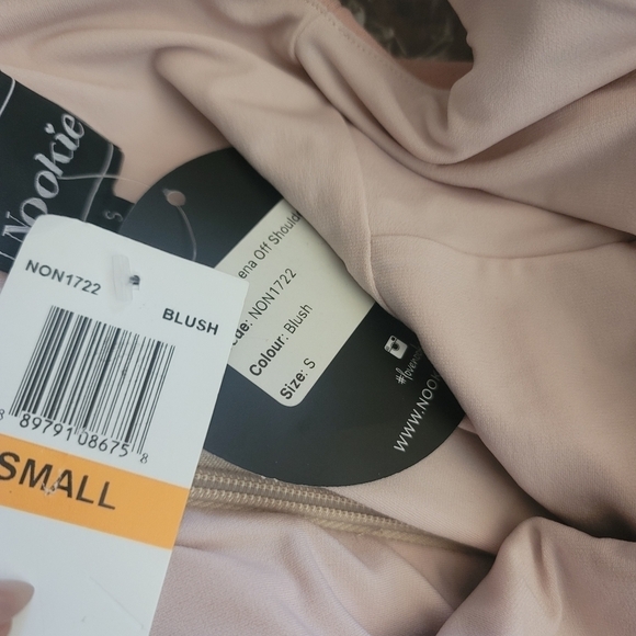 Nookie Athena Off Shoulder Midi Blush - Picture 6 of 6